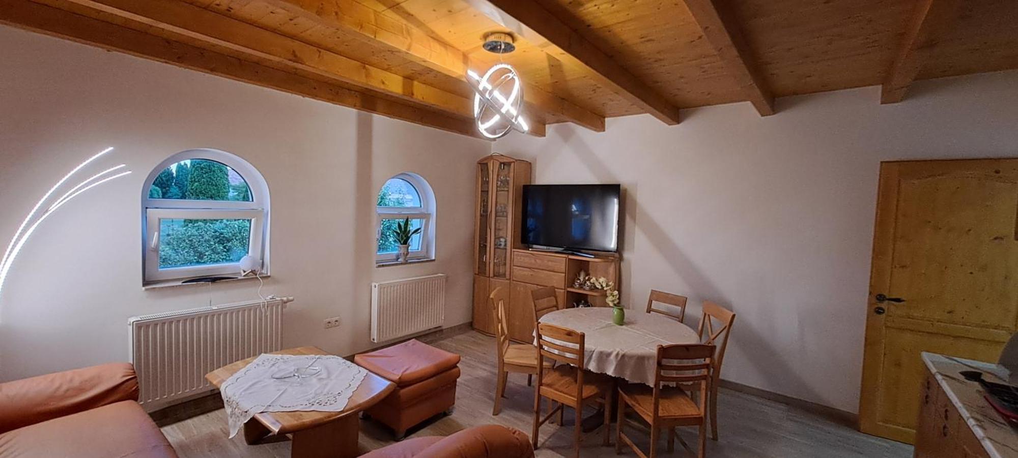 Manipura Szemenyecsörnye Exterior foto