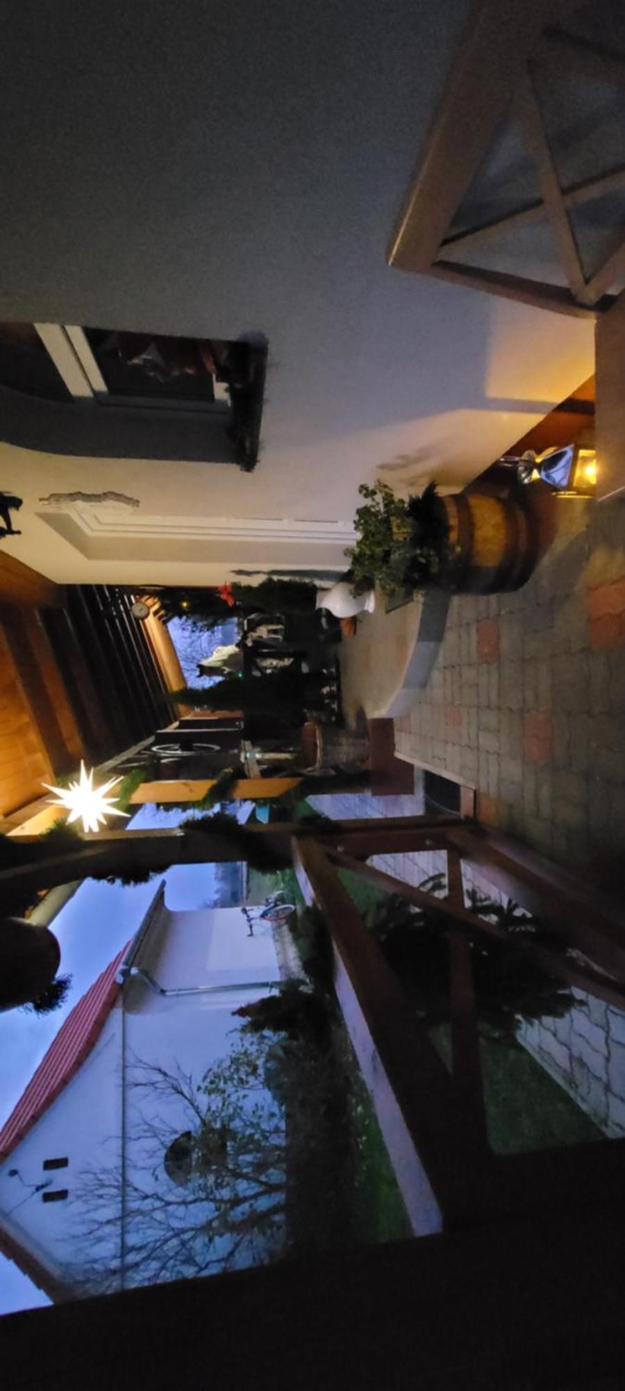 Manipura Szemenyecsörnye Exterior foto