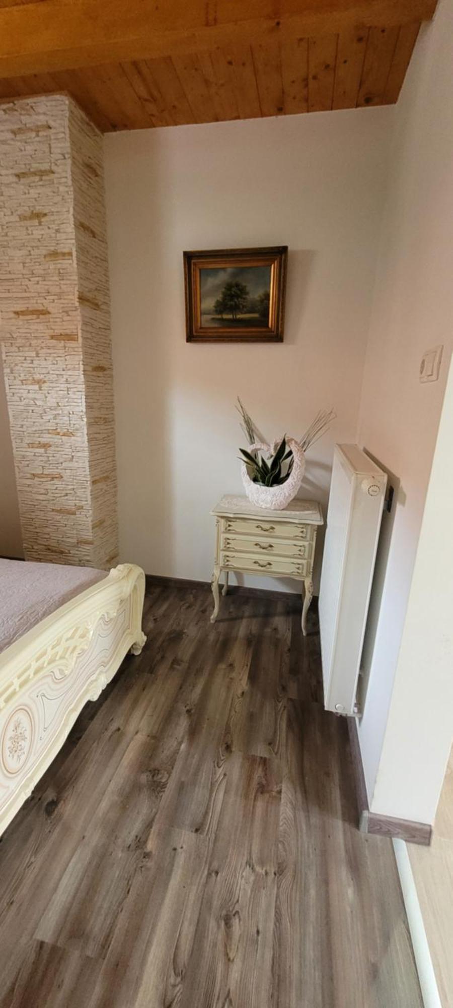 Manipura Szemenyecsörnye Exterior foto